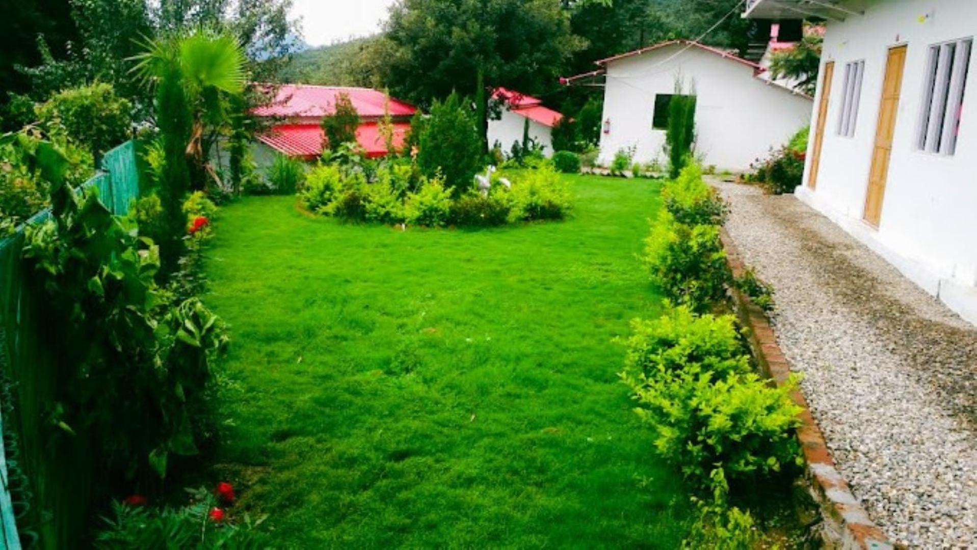 The Village Retreat Resort , Guptkashi Gupta Kāshi Buitenkant foto